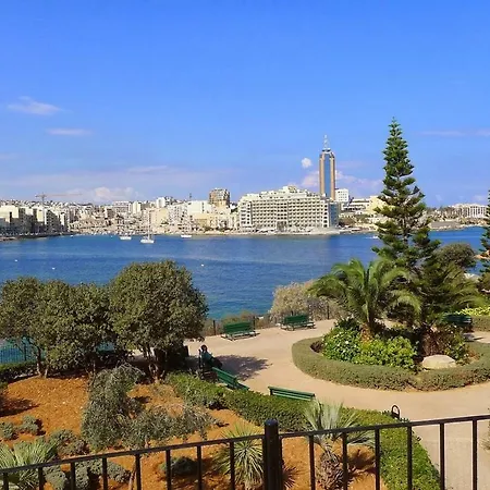 Gorgeous With Terrace In Fort Cambridge, Pool Apartament *